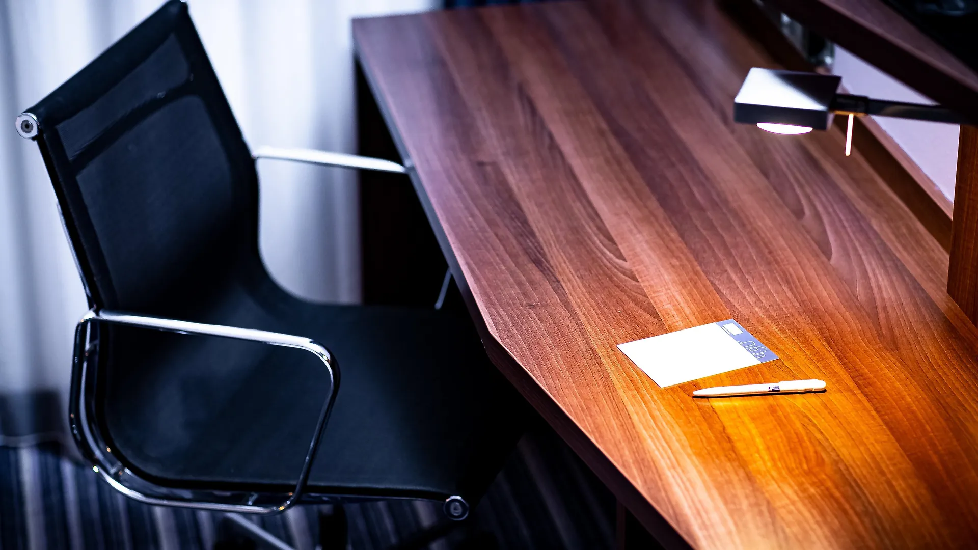 Hotel Holiday Inn Express Rotterdam - Central Station By Ihg
